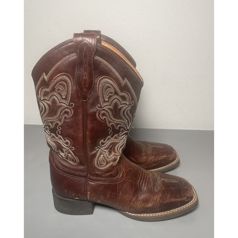 SHYANNE WOMEN'S 7.5 M WESTERN BOOTS SQUARE TOE
